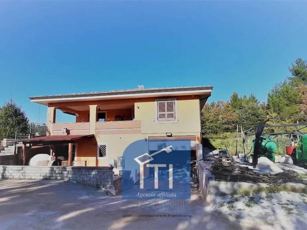 Villa a Mignano monte lungo in Via Oliveto Arso S.N.C. - Foto 5