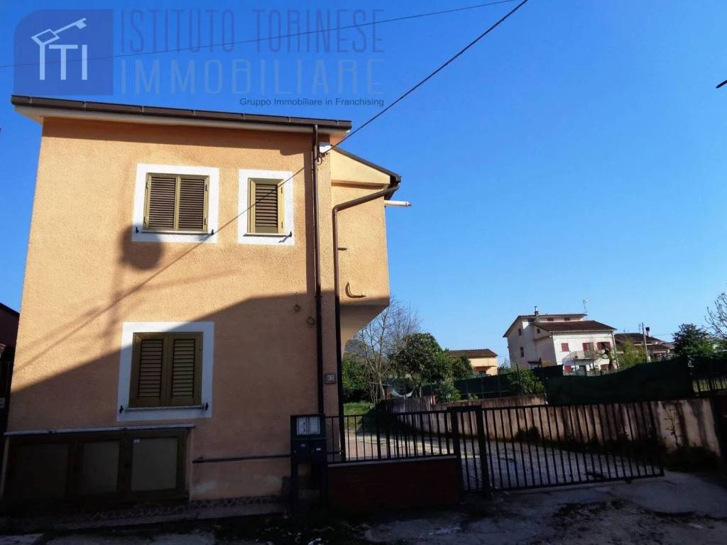 Appartamento a Sant'elia fiumerapido in Via Madonna Del Carmine, 86 - Foto 4