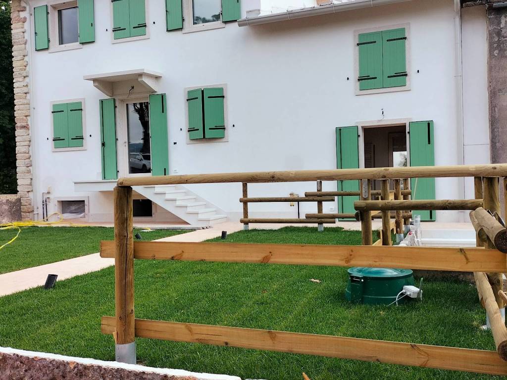 Appartamento a Erbezzo in Contrada Resti - Foto 3