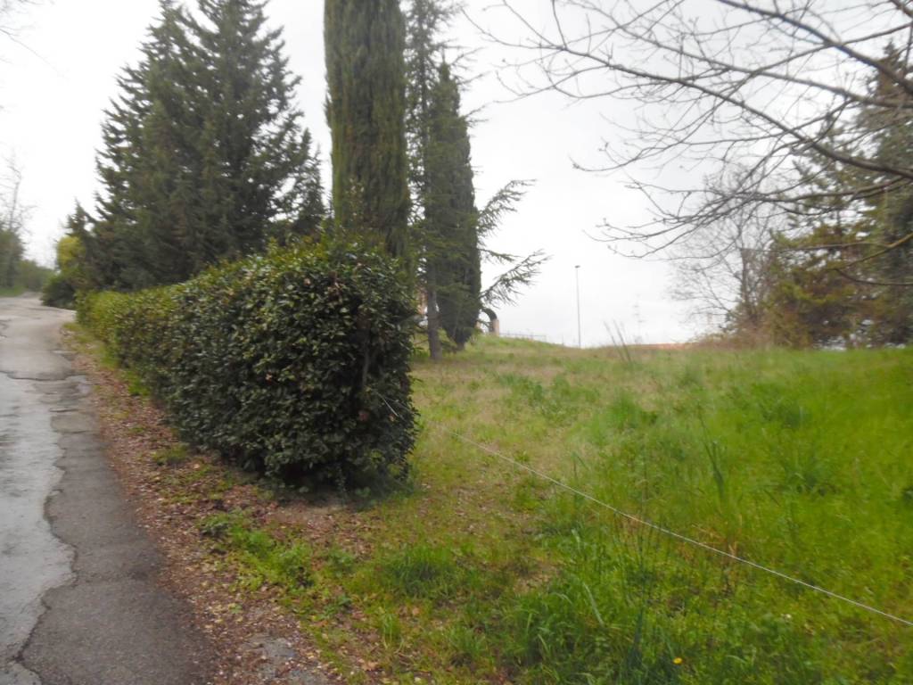 Terreno a Spinetoli in Via Ferretti - Foto 2