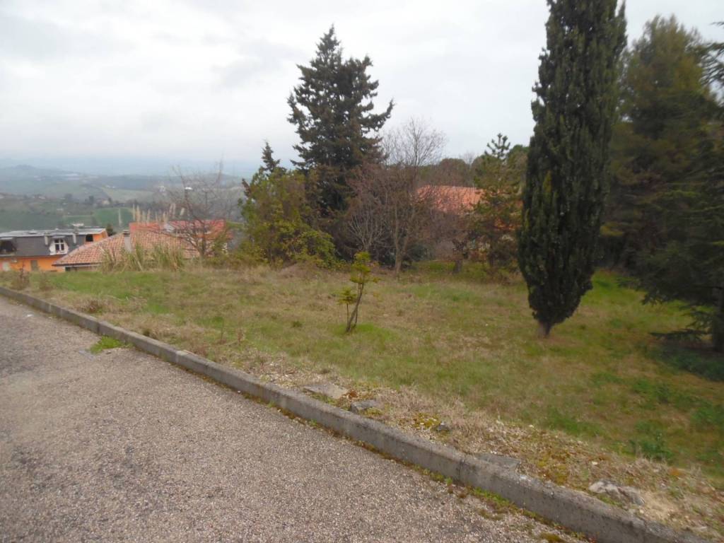 Terreno a Spinetoli in Via Ferretti - Foto 4