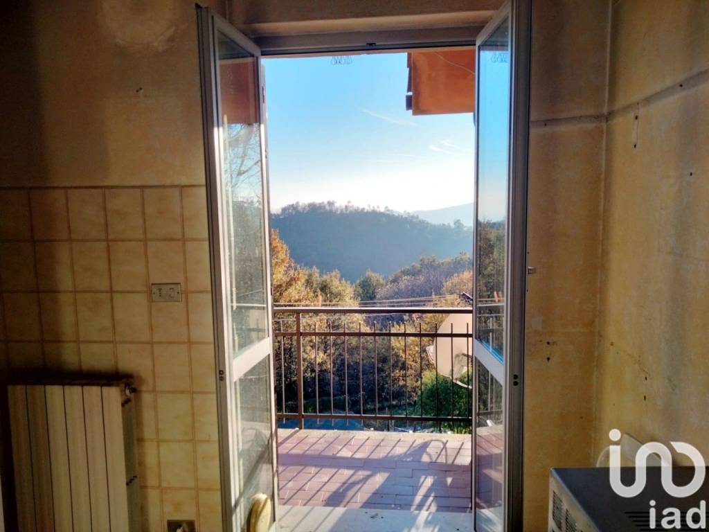 Appartamento a Varazze in Via Faje - Foto 4