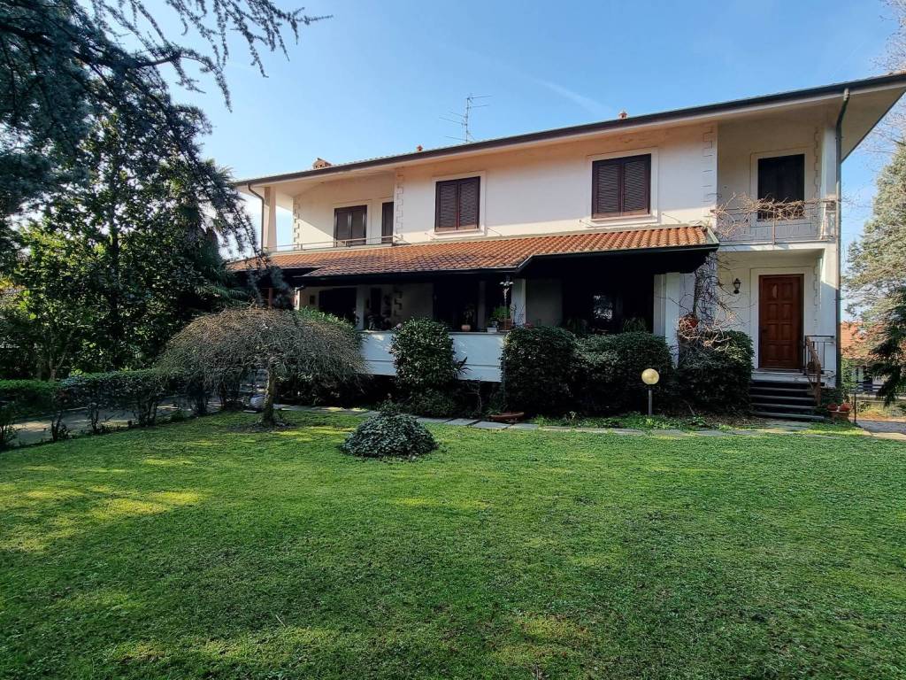 Villa a Casatenovo in Via Monteregio - Foto 3