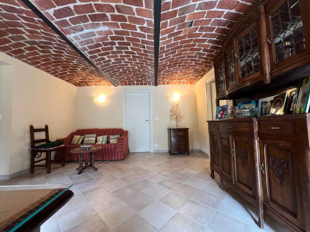 Villa a Canale in Via Santo Stefano Roero - Foto 4