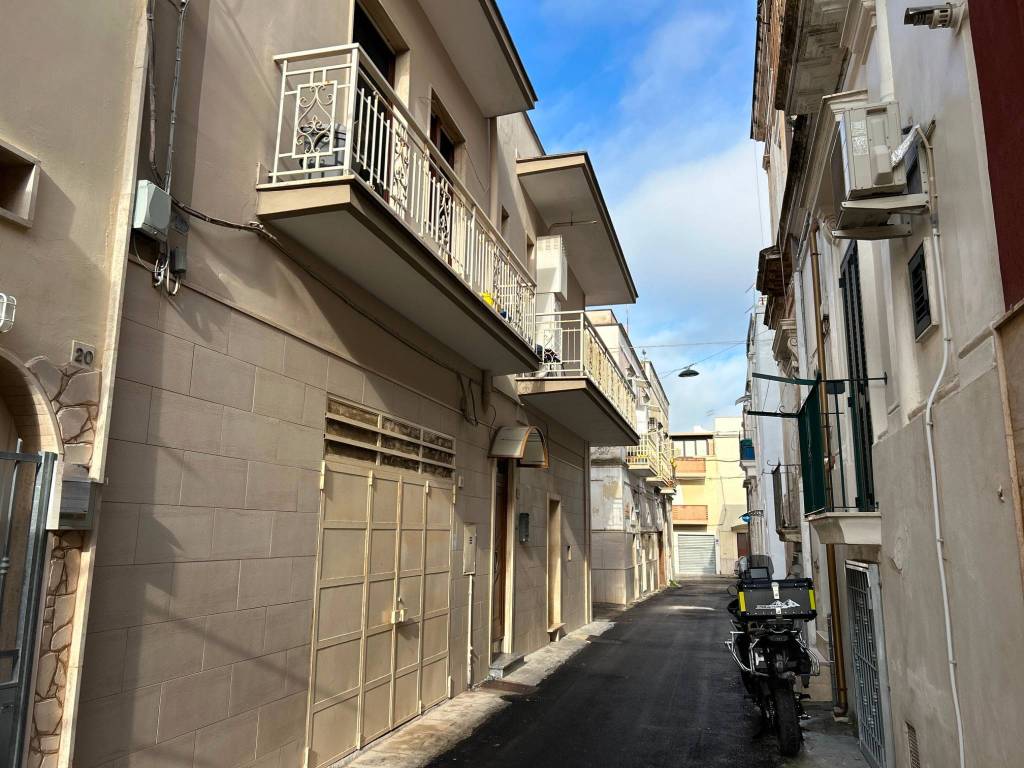 Casa indipendente a Grottaglie in Via Salento, 16 - Foto 4