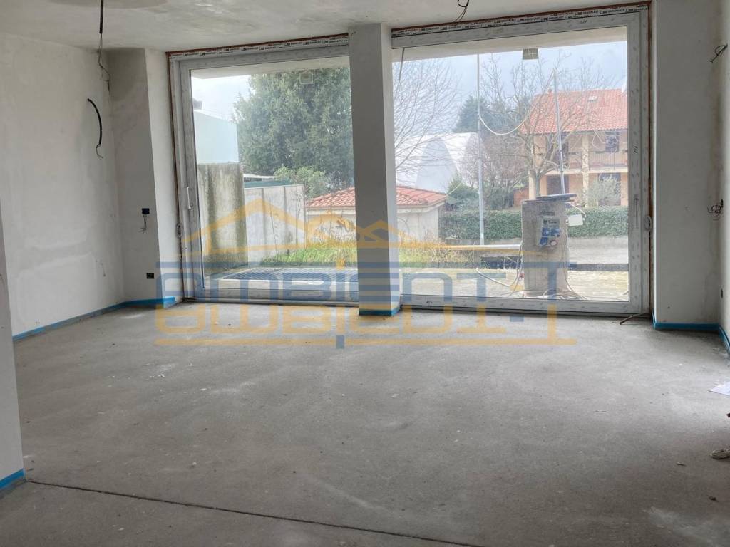 Villa a Merate in Via Giacomo Matteotti - Foto 4
