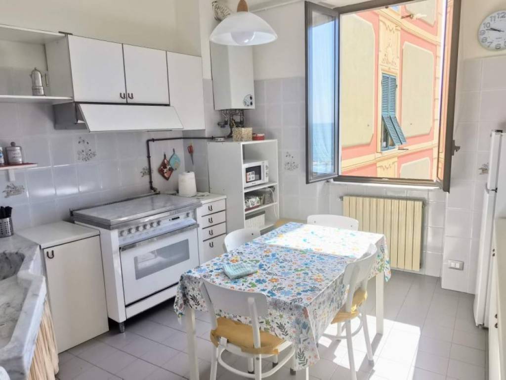 Appartamento a Varazze in Via Mameli - Foto 3