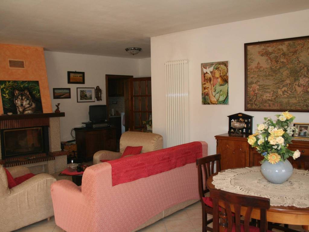 Casa indipendente a Sarnano - Foto 3