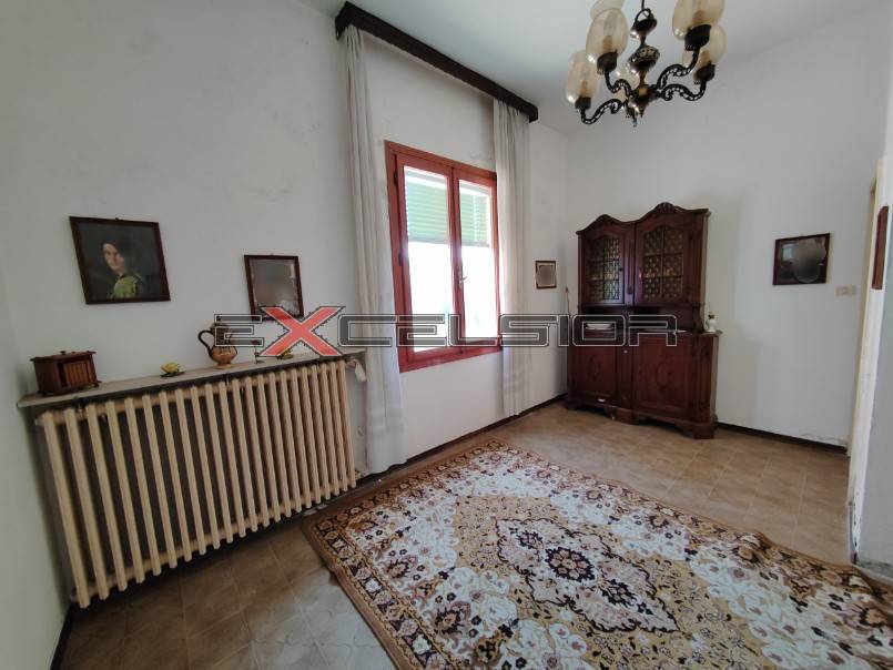 Casa indipendente a Cavarzere in Via G. Matteotti n. 20 bis - Cavarzere (VE) - Foto 5