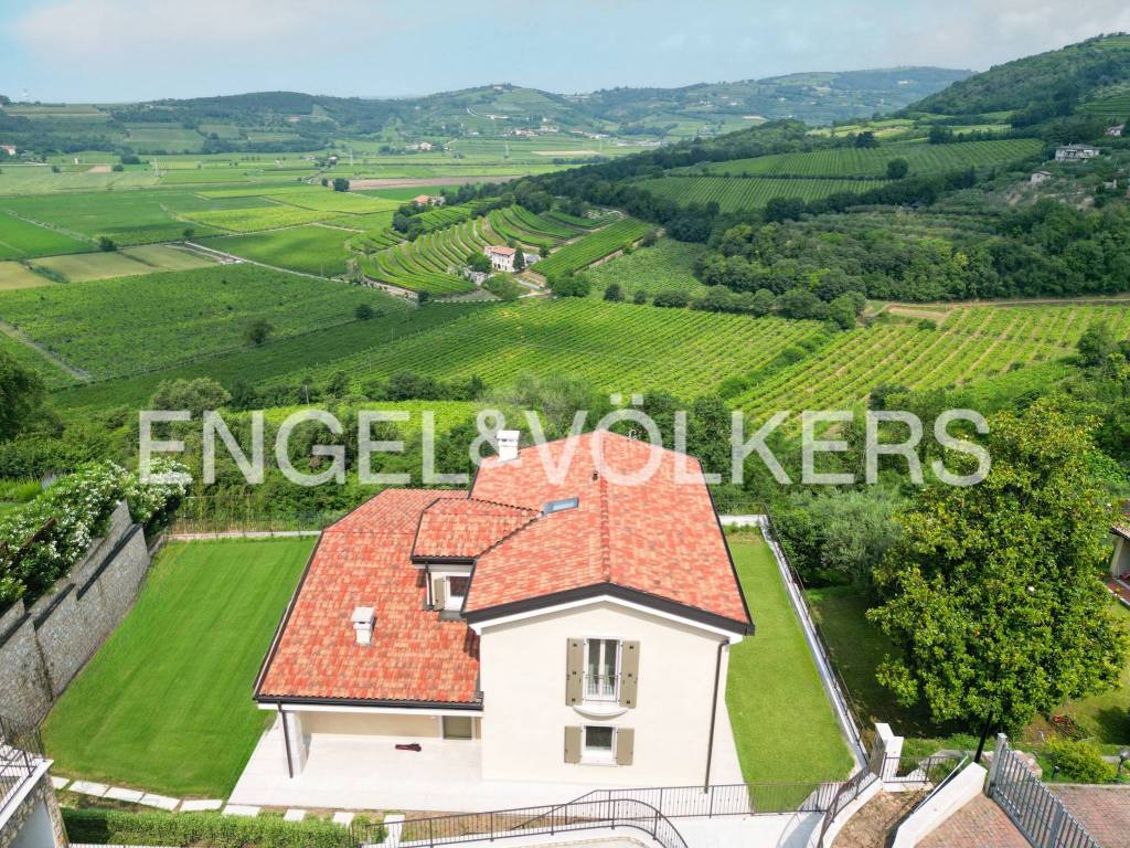 Villa a Lavagno in Via Ugo Foscolo - Foto 2