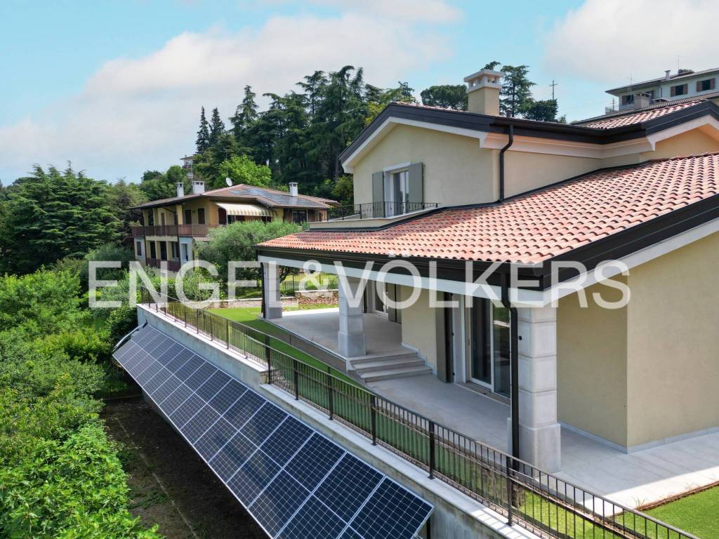 Villa a Lavagno in Via Ugo Foscolo - Foto 3