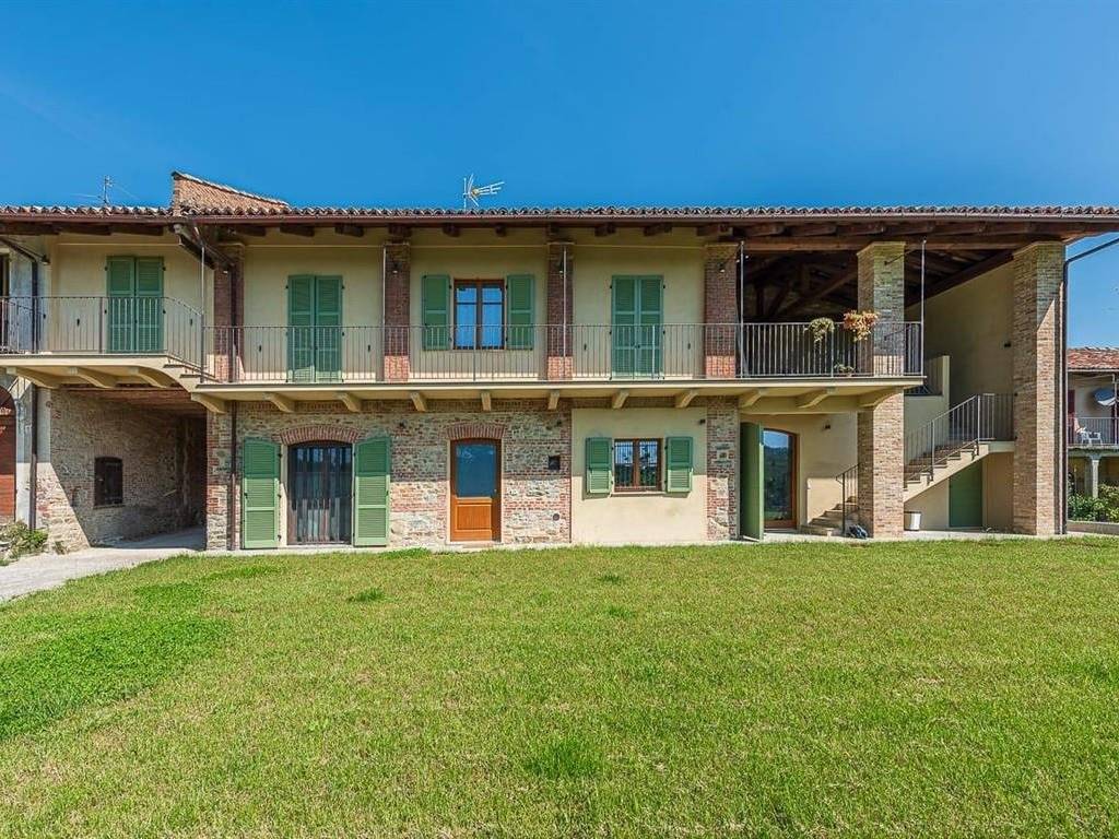 Casa indipendente a Monforte d'alba in LOCALITA' SAN GIUSEPPE, 31 - Foto 2