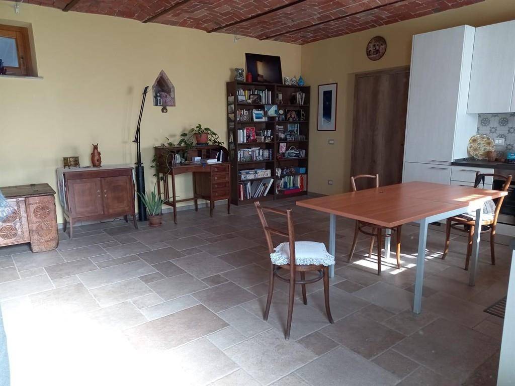 Casa indipendente a Monforte d'alba in LOCALITA' SAN GIUSEPPE, 31 - Foto 4