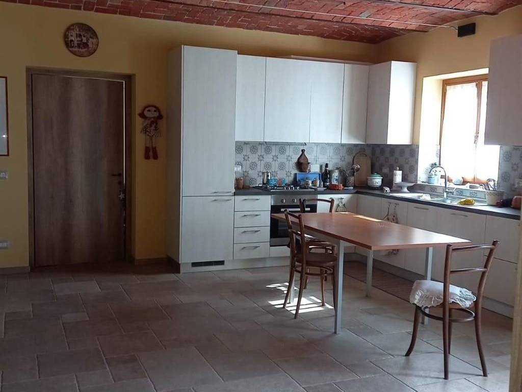 Casa indipendente a Monforte d'alba in LOCALITA' SAN GIUSEPPE, 31 - Foto 5