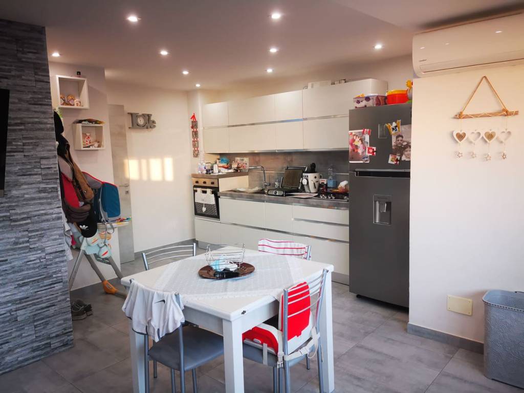 Appartamento a Carlentini in Via Indipendenza, 3 - Foto 2