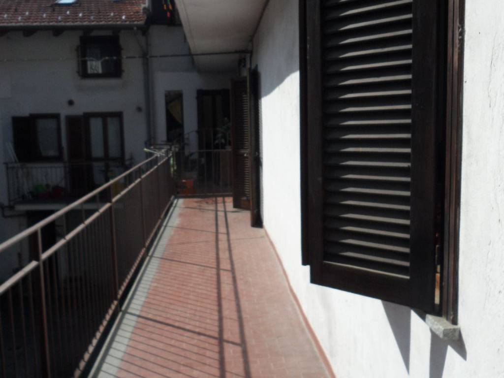 Appartamento a Borgosesia in Via Angelo Ottone, 68 - Foto 2