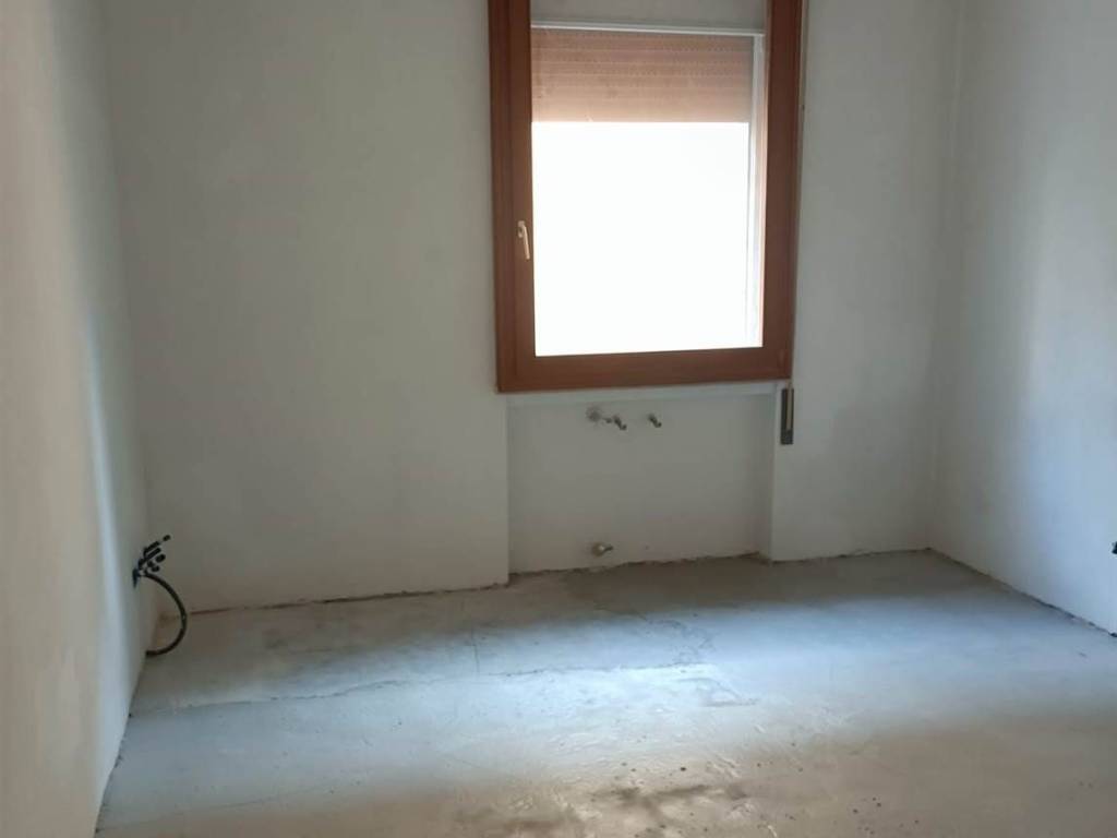 Appartamento a Mantova in VIA GRAZIOLI - Foto 2