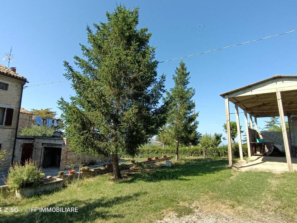 Rustico / casale a Monterubbiano in Contrada Chiesanuova - Foto 2