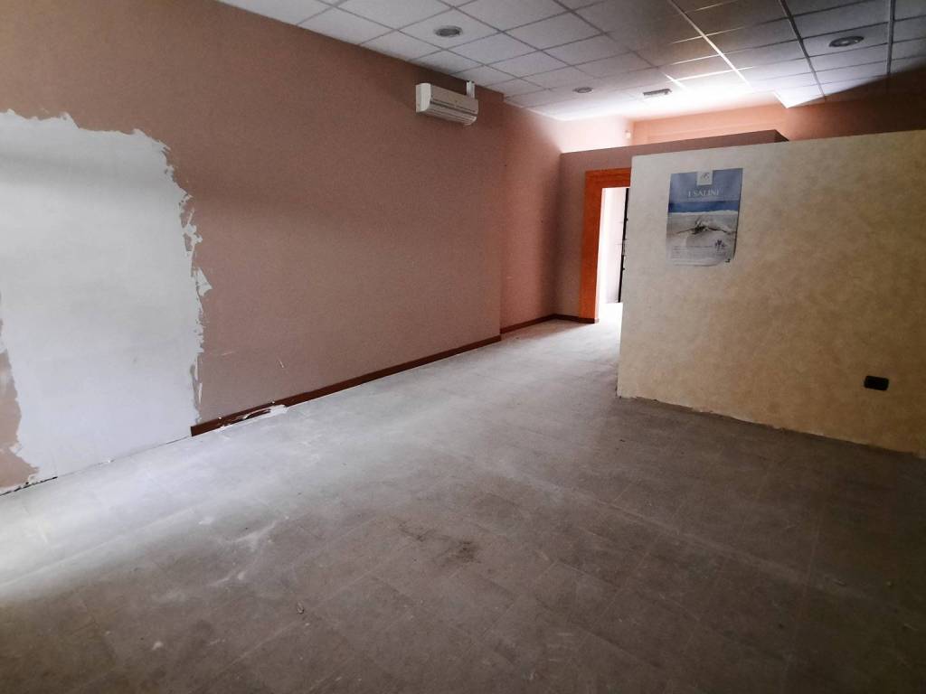 Immobile a Latina in Viale Niccolò Paganini - Foto 2