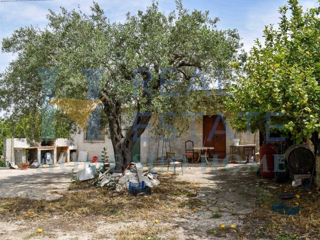 Villa a Noto in Via Tommaso Fazello, 228 - Foto 2