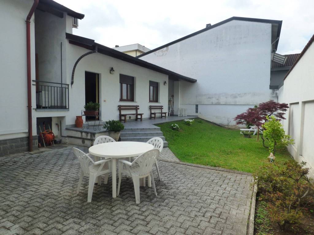 Villa a Vigevano in Via Ambrogio Raffaele - Foto 2