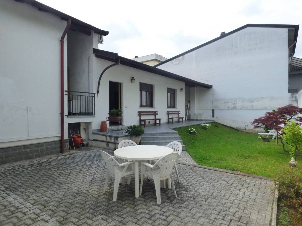 Villa a Vigevano in Via Ambrogio Raffaele - Foto 3