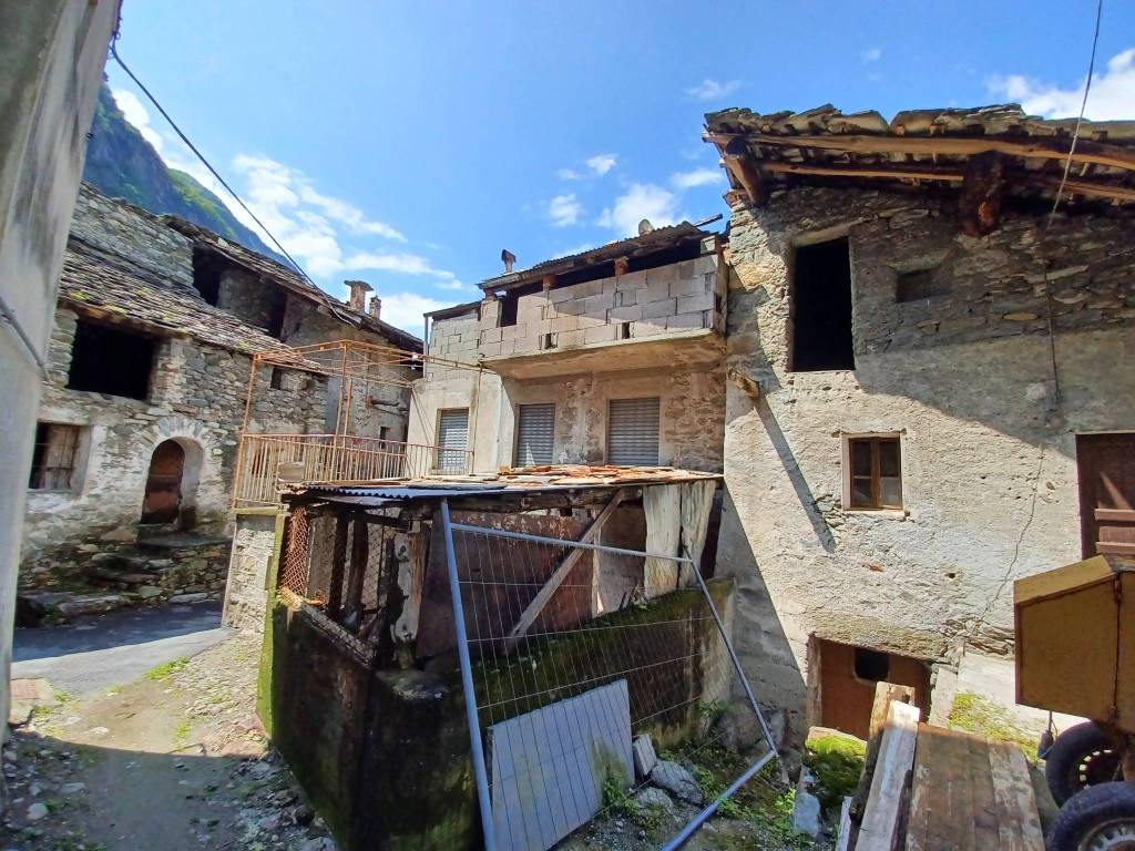 Casa indipendente a Donnas in Via Outrefer - Foto 3