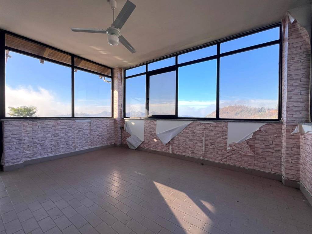 Villa a Vezza d'alba in Via 4 Novembre - Foto 3