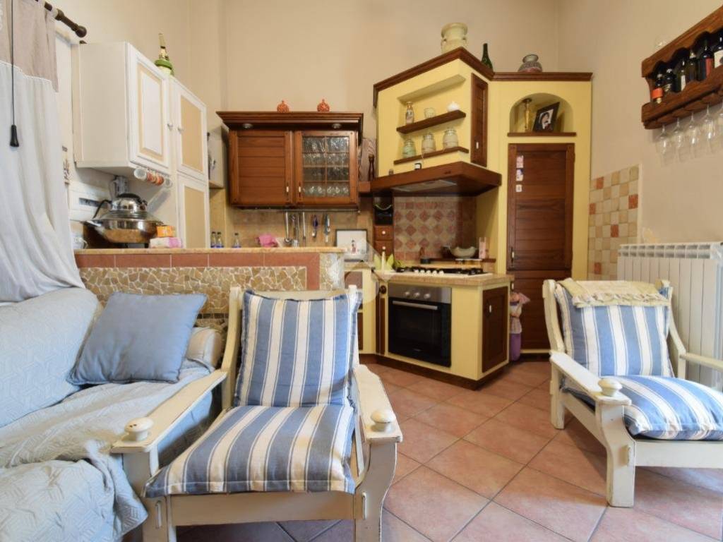 Casa indipendente a Sant'agata de' goti in C/da Cotugni - Foto 2