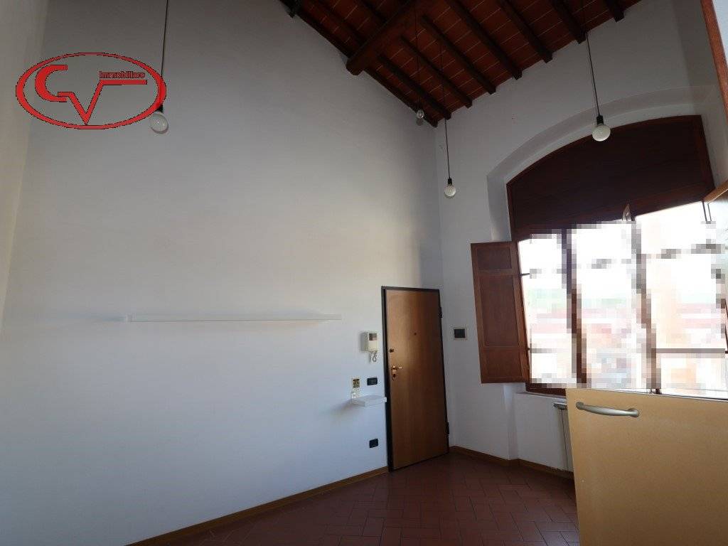 Appartamento a Montevarchi in Via Antonio Pacinotti - Foto 4