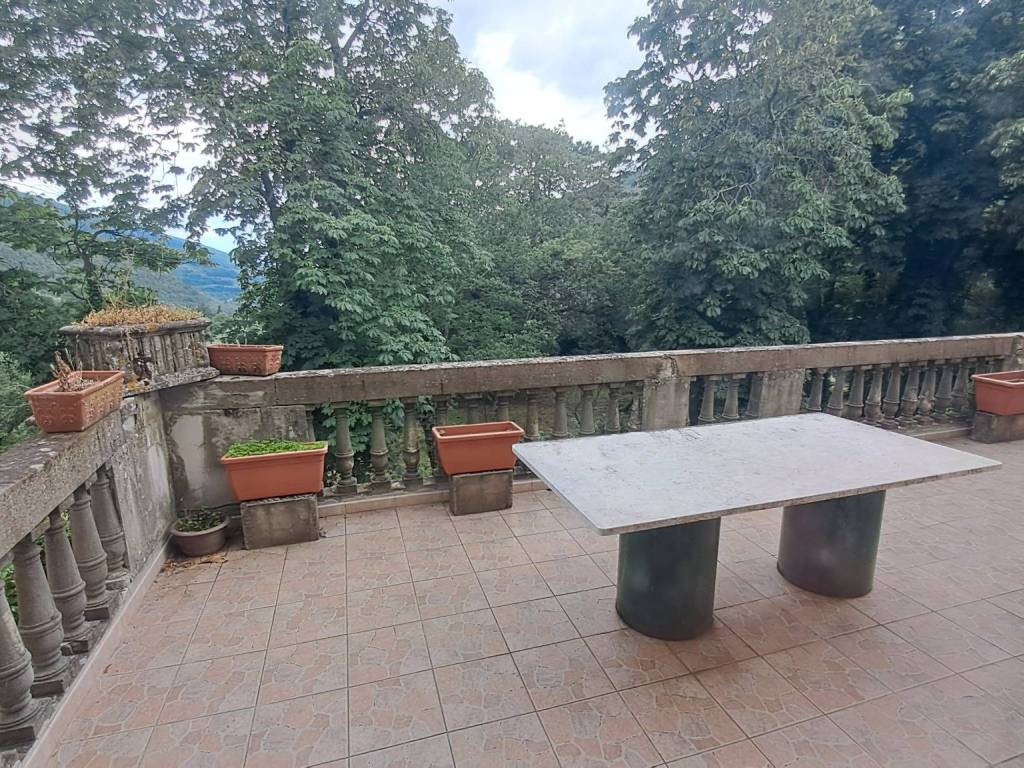 Villa a Vaiano - Foto 3