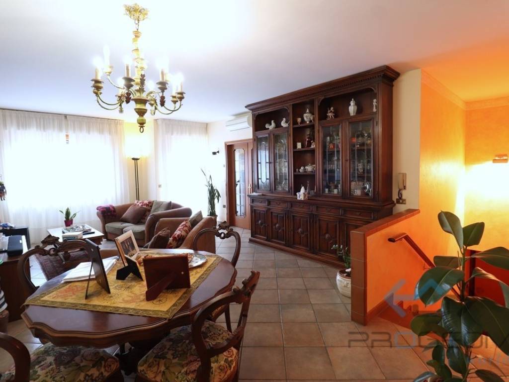 Casa indipendente a Pisa in Via Livornese, 921 - Foto 2