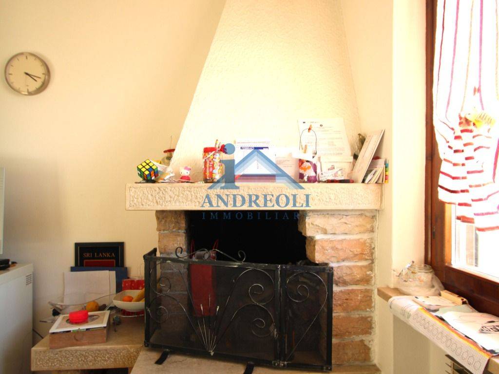 Appartamento a Costermano sul garda in Borgo San Lorenzo - Foto 3
