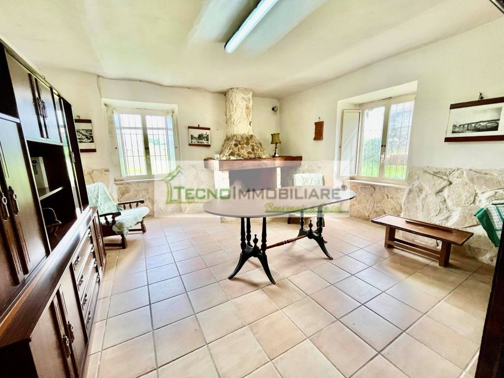 Villa a Pontecorvo in Contrada Ravano di Sotto - Foto 2