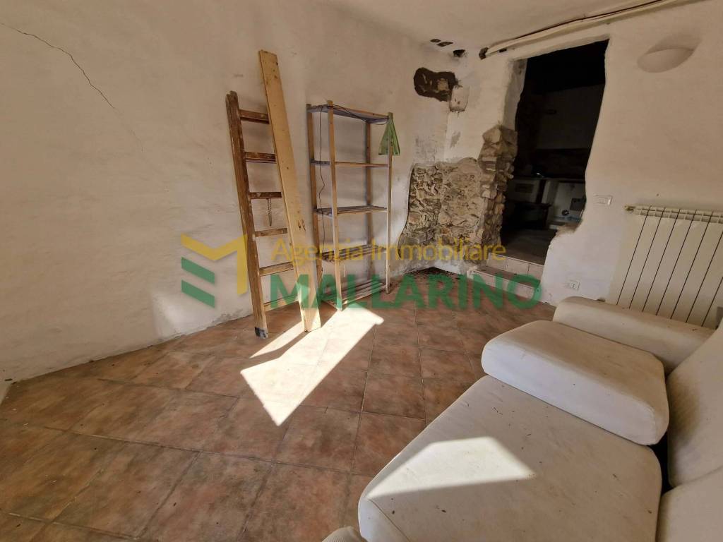 Appartamento a Vezzi portio in Via Campei, 15 - Foto 2