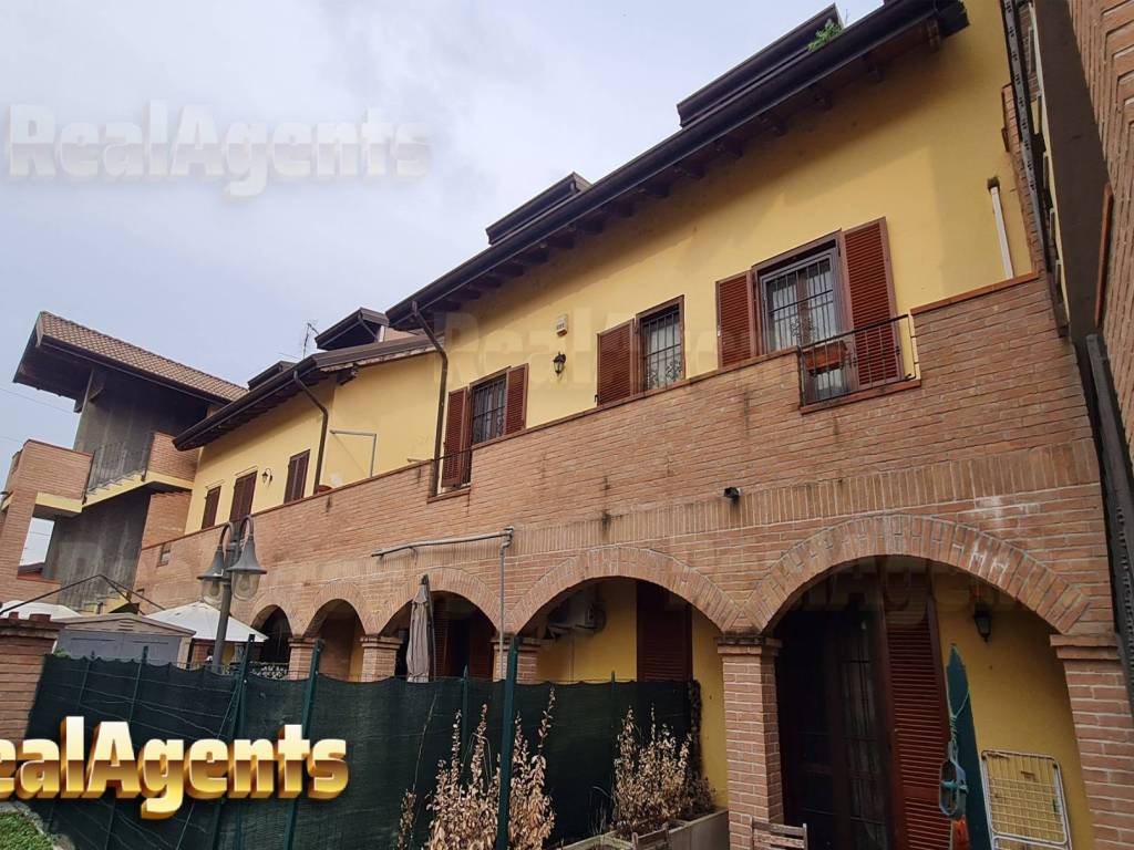 Appartamento a Vidigulfo in Via delle Garzette - Foto 2
