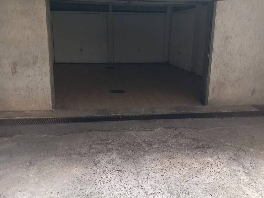 Box / garage a Baronissi in Via Cutinelli S.N.C. - Foto 5