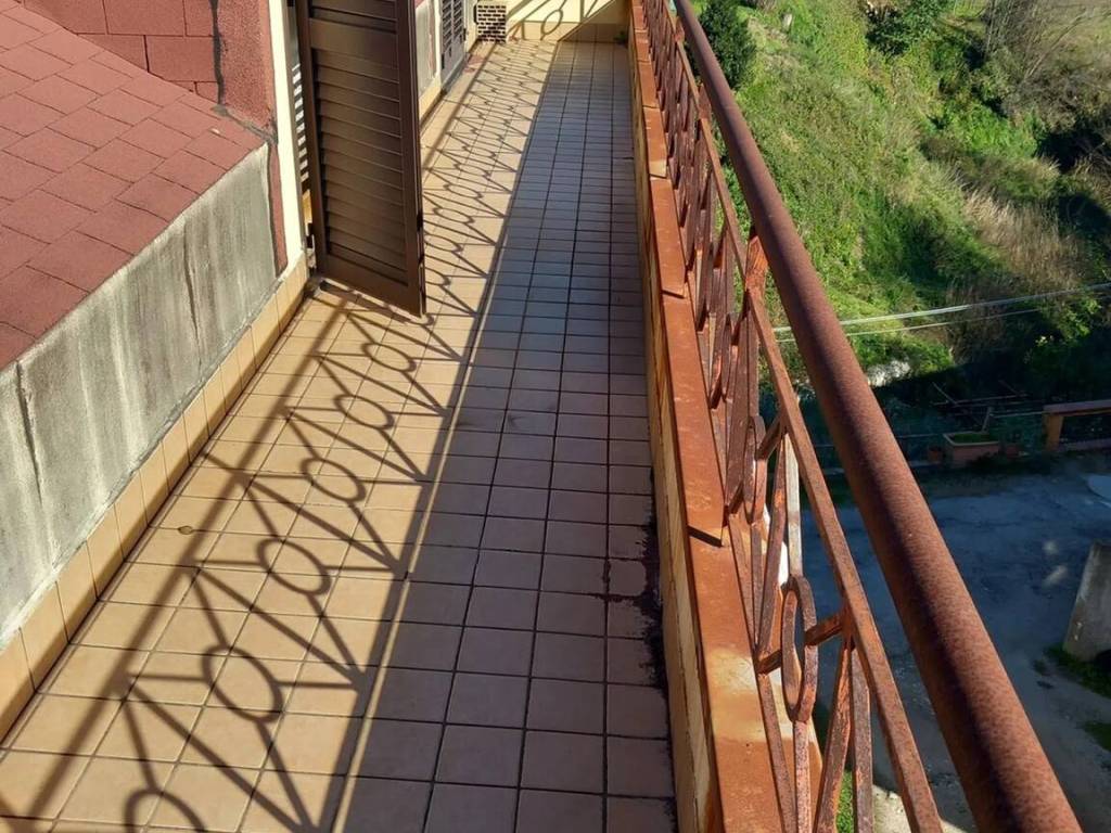Appartamento a Baronissi in Via Domenico Cirillo S.N.C. - Foto 2