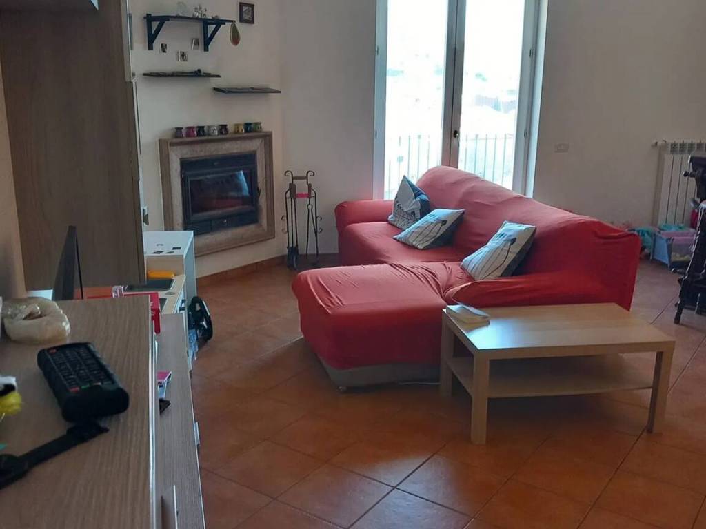 Appartamento a Baronissi in Via Fioravante Quaranta S.N.C. - Foto 2