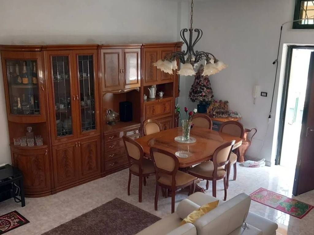 Casa indipendente a Baronissi in Via Nicotera S.N.C. - Foto 2