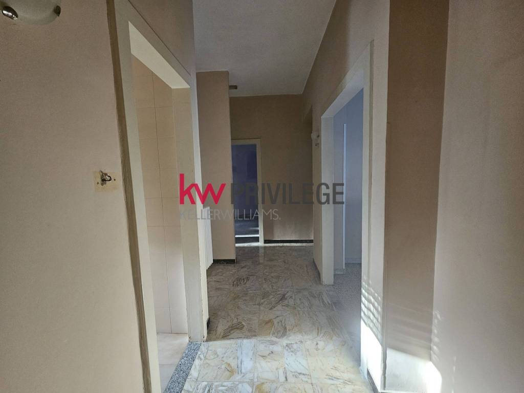 Appartamento a Brindisi in Via Carlo Cattaneo, 5 - Foto 3