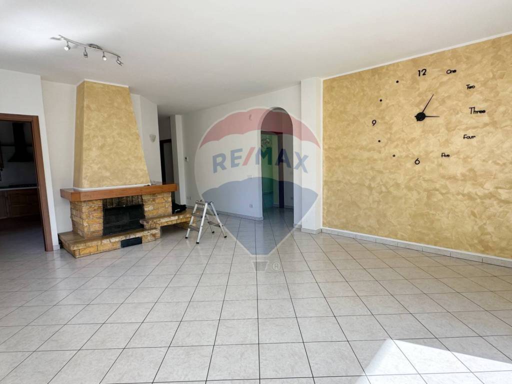 Appartamento a Luino in Copelli - Foto 2