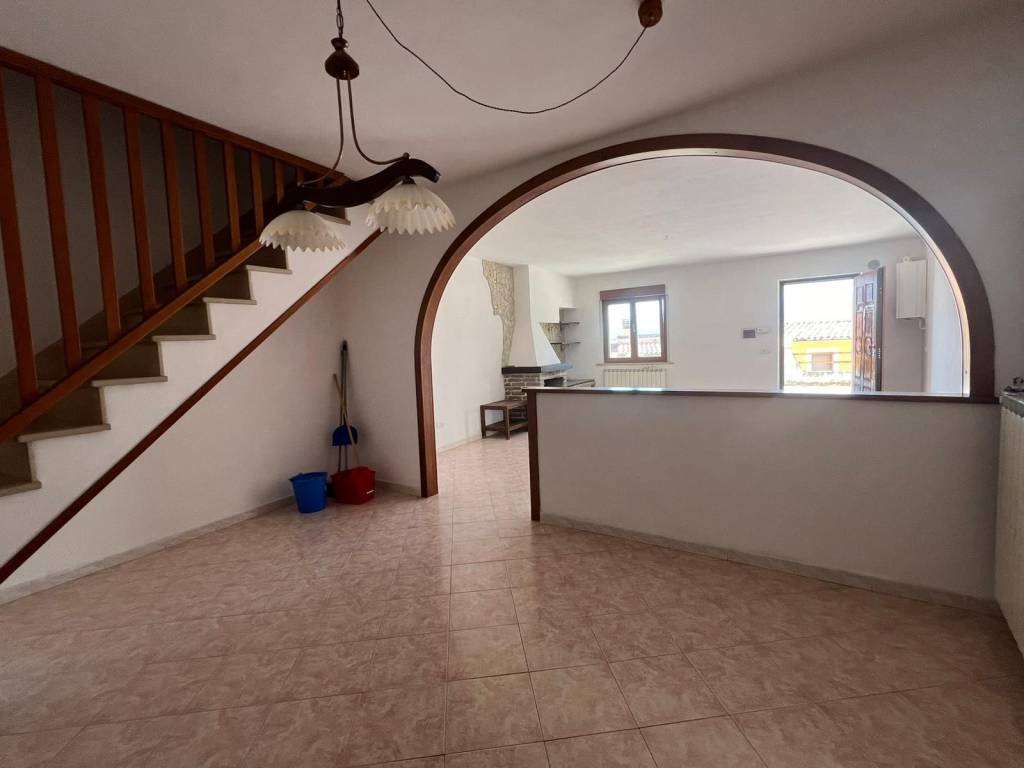 Appartamento a Castel di sangro in Piazza Castello - Foto 3