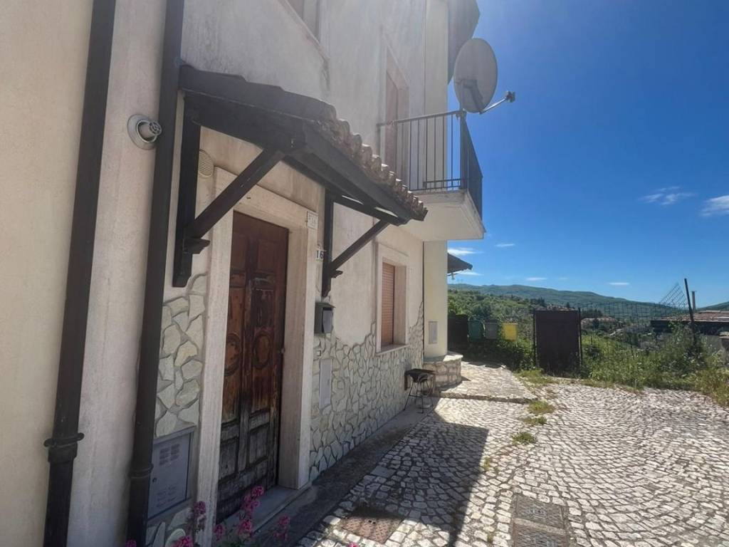 Appartamento a Castel di sangro in Piazza Castello - Foto 5