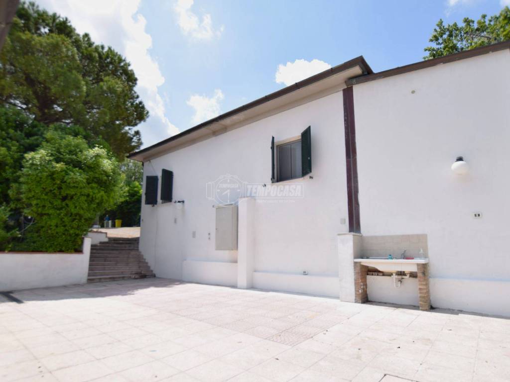 Villa a Senigallia in Strada Cavallo Montirone - Foto 5