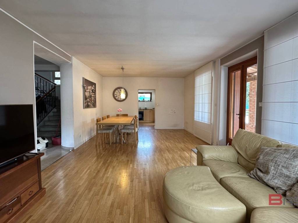Villa a Tavagnacco in Via Alessandro Volta - Foto 5