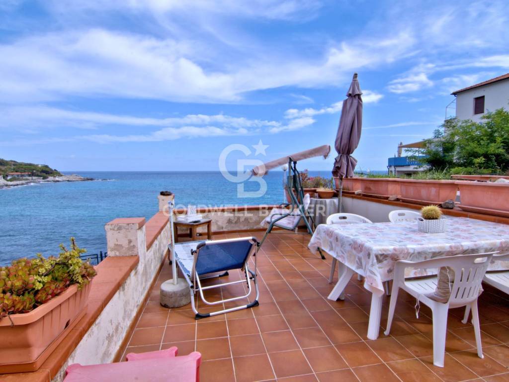 Casa indipendente a Campo nell'elba in Via della Costa - Foto 4