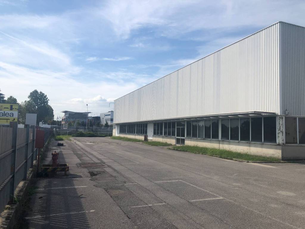 Immobile a Porcia in Corso Lino Zanussi - Foto 2