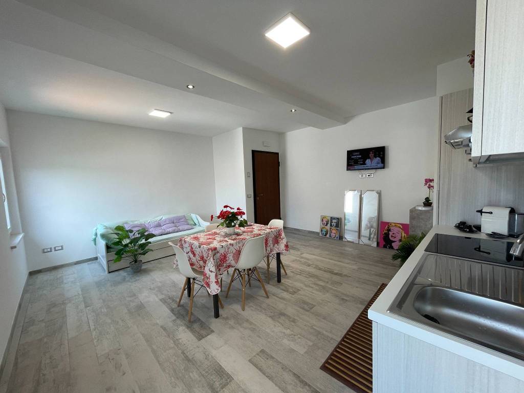 Appartamento a Civitanova marche in Via Principe di Piemonte - Foto 2