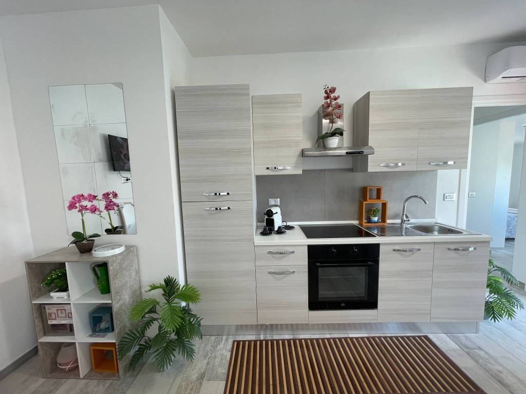 Appartamento a Civitanova marche in Via Principe di Piemonte - Foto 3